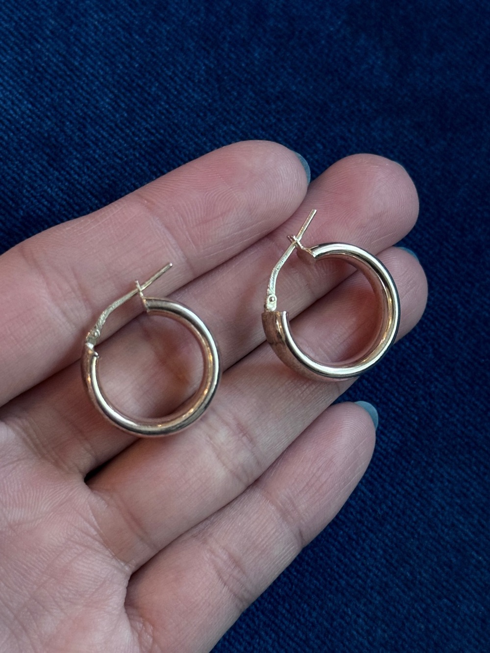 Women's 925 Sterling Silver Small  Hoop Earrings